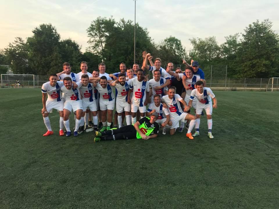 Aufstieg der 2. Mannschaft des FC 03 Radolfzell Aufstieg der 2. Mannschaft des FC 03 Radolfzell