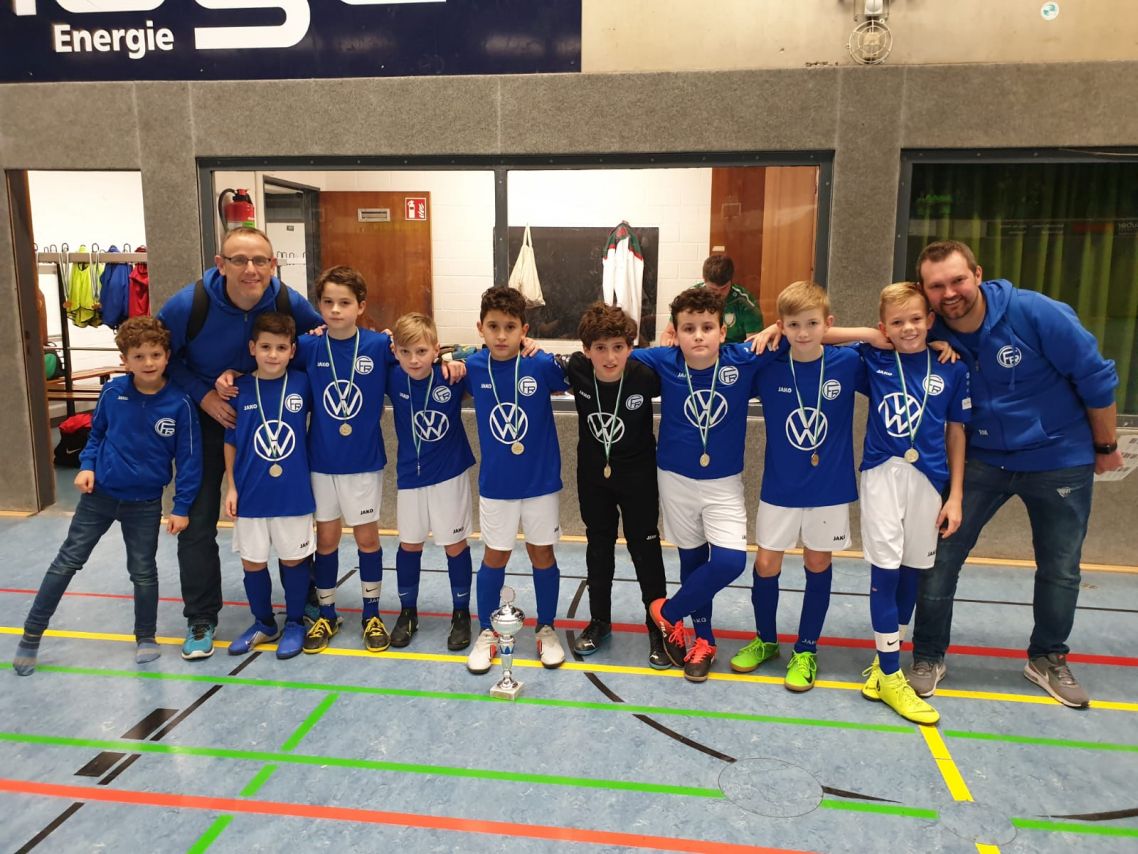 Die U11 des FC 03 Radolfzell gewinnt den Championscup in Singen