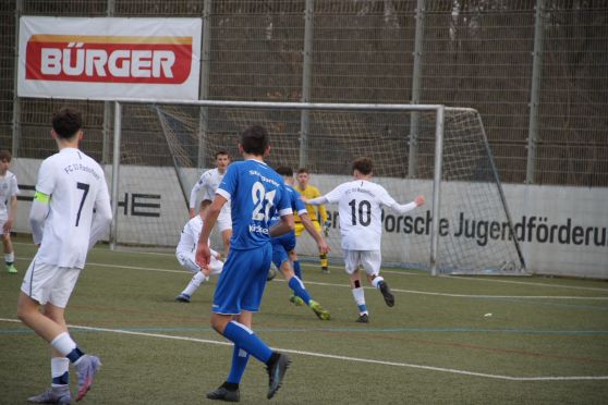 Die U15 im Spiel bei den Stuttgarter Kickers