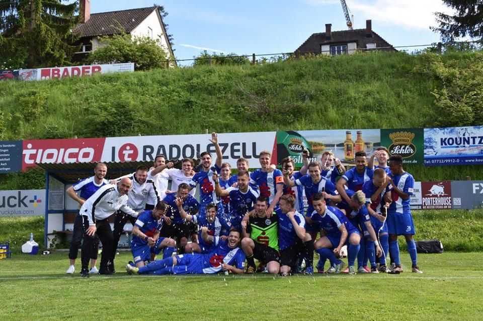 Meister der Landesliga 3, Saison 2016/2017: Der FC 03 Radolfzell! (Bild: Wackershauser) Meister der Landesliga 3, Saison 2016/2017: Der FC 03 Radolfzell! (Bild: Wackershauser)