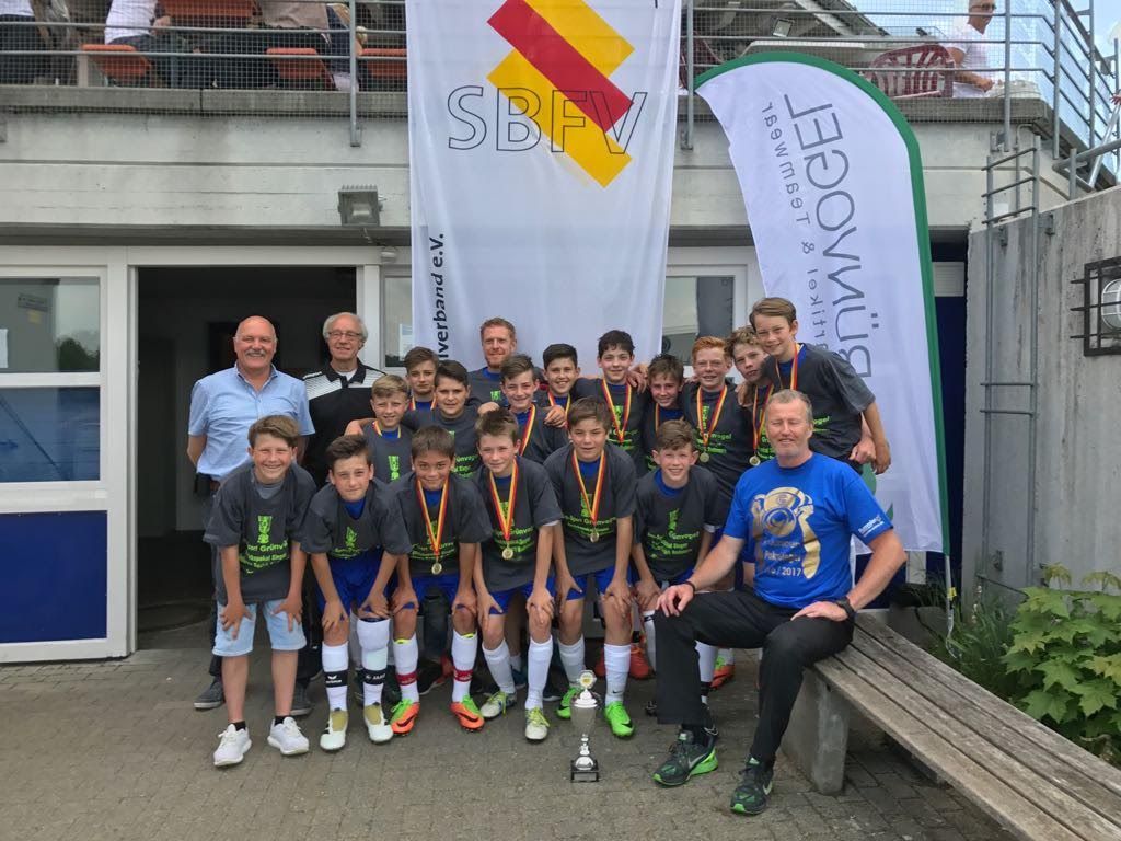 Bezirkspokalsieger 2017: der Jahrgang 2004 des FC 03 Radolfzell