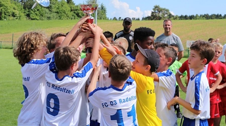 Erfolgreiche Jugendarbeit beim FC 03 Radolfzell Erfolgreiche Jugendarbeit beim FC 03 Radolfzell